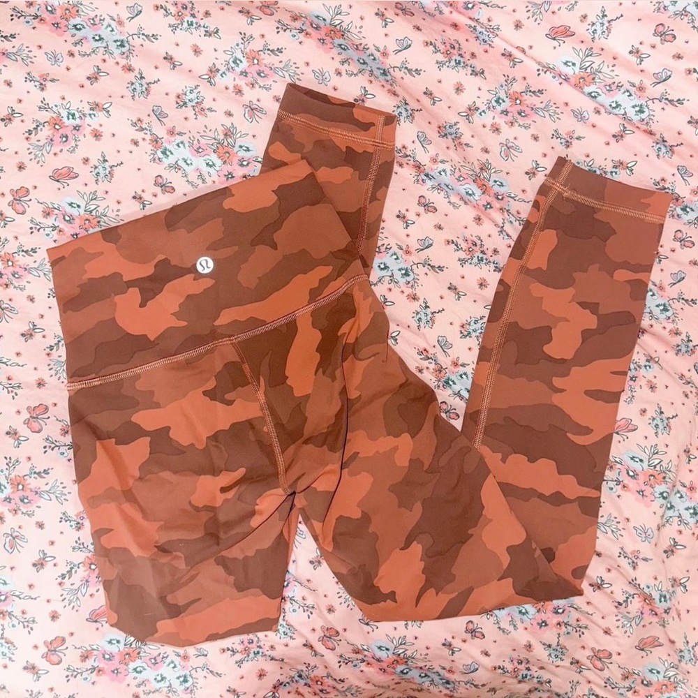lululemon red Camouflage Leggings